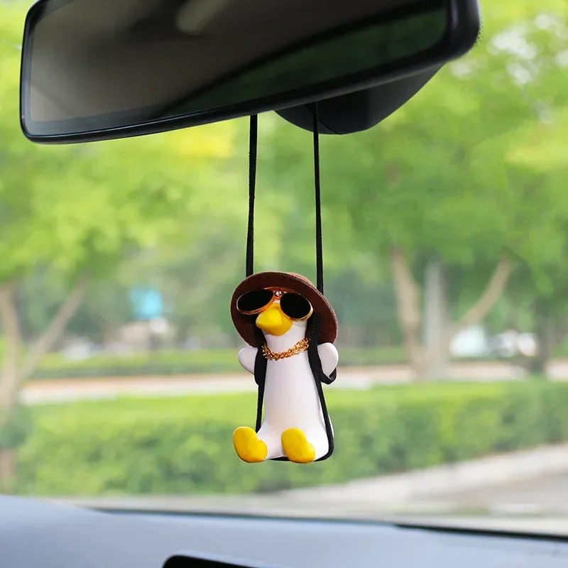 Simpatico ciondolo a forma di  - Car Accessories Mirror Hanging recensione e prezzo